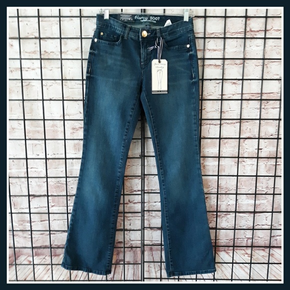 NWT Tommy Hilfiger Curvy Bootcut Blue Jeans - Picture 2 of 7